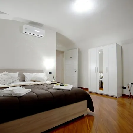 Montesantogroup Apartments Naples Exterior photo